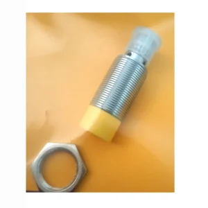 SENSOR  TRUCK NI 8-M12-AD4X-H1141